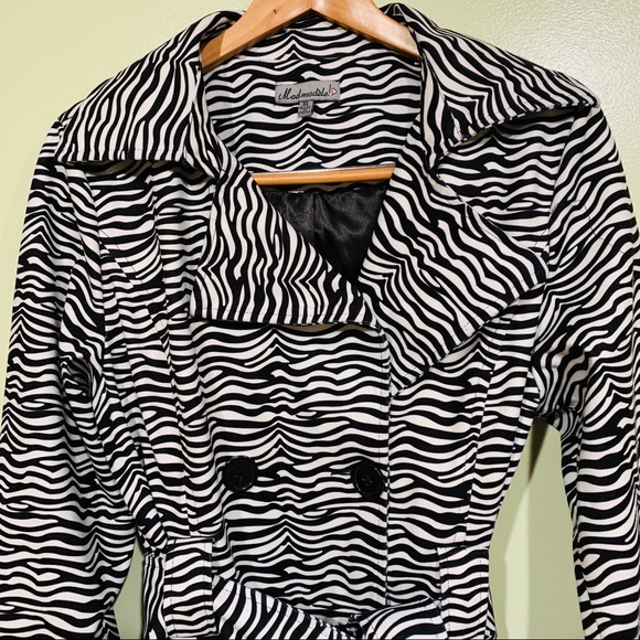 Mod Modele Zebra  Belted DBL  Breasted  Jacket - Picture 5 of 8